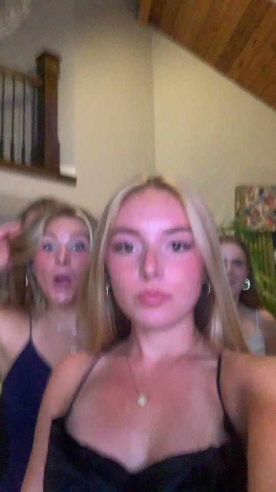 TikTok video thumbnail by chloalmeida