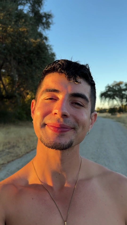 TikTok video thumbnail by thisislorennzzooo