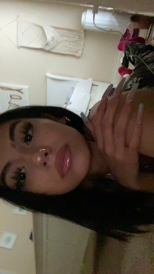 TikTok video thumbnail by c.larisssaaa