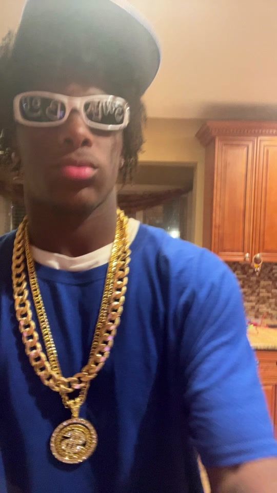 TikTok video thumbnail by cashcartilover101