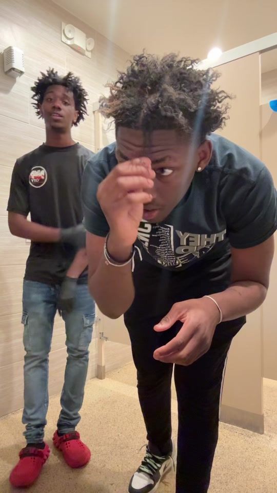 TikTok video thumbnail by papafrmdanawf