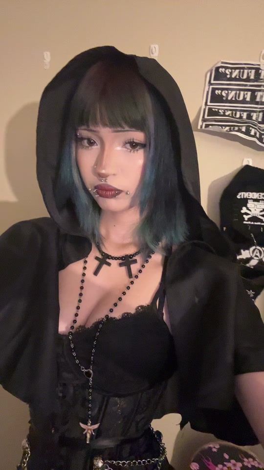 TikTok video thumbnail by twinkletoez28