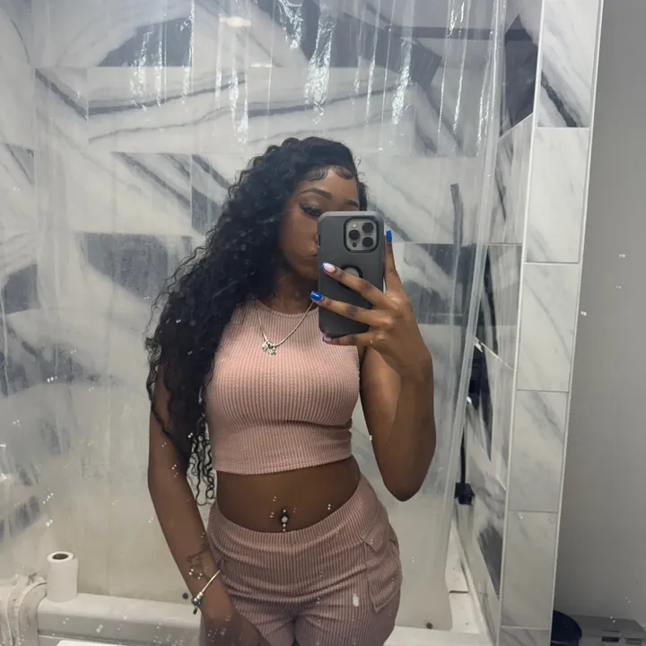 nellybbb_