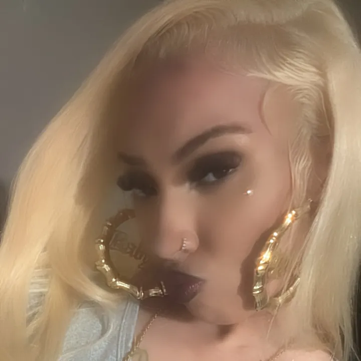@lighttskinn_poppn