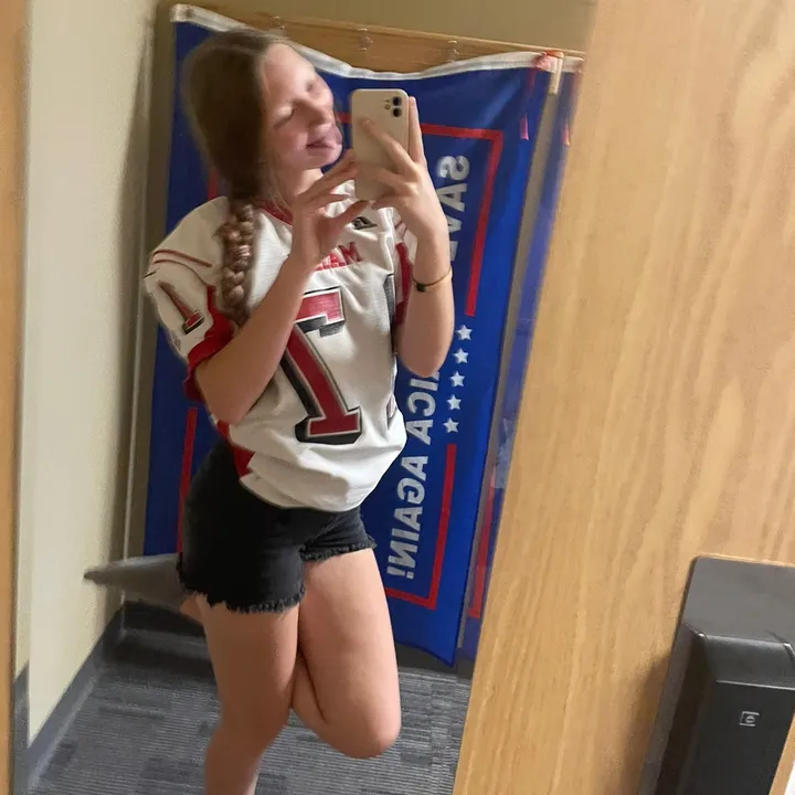_chloe_conn_