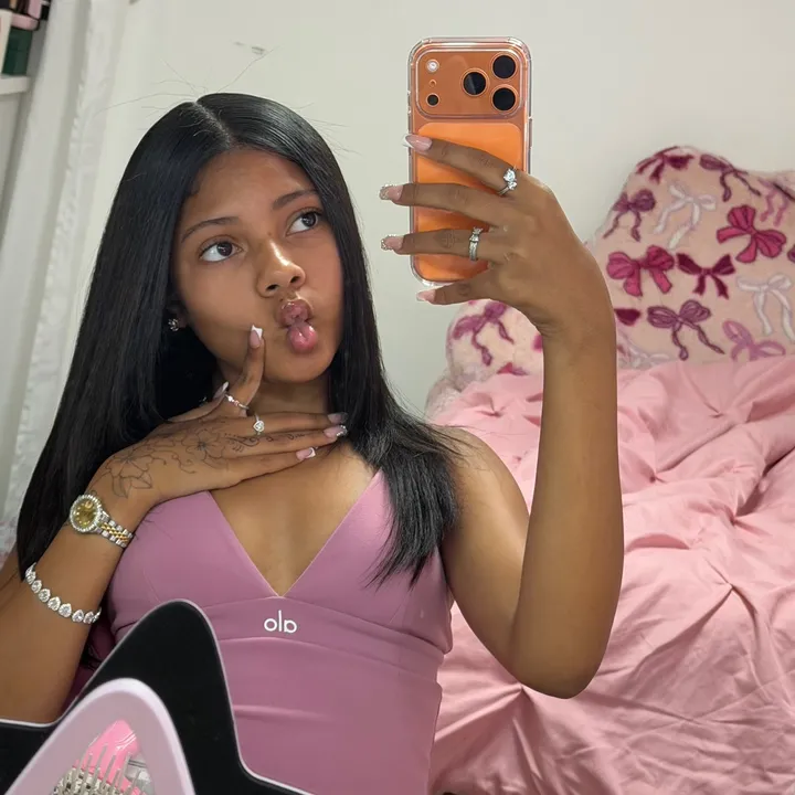 sophiamoneyyy