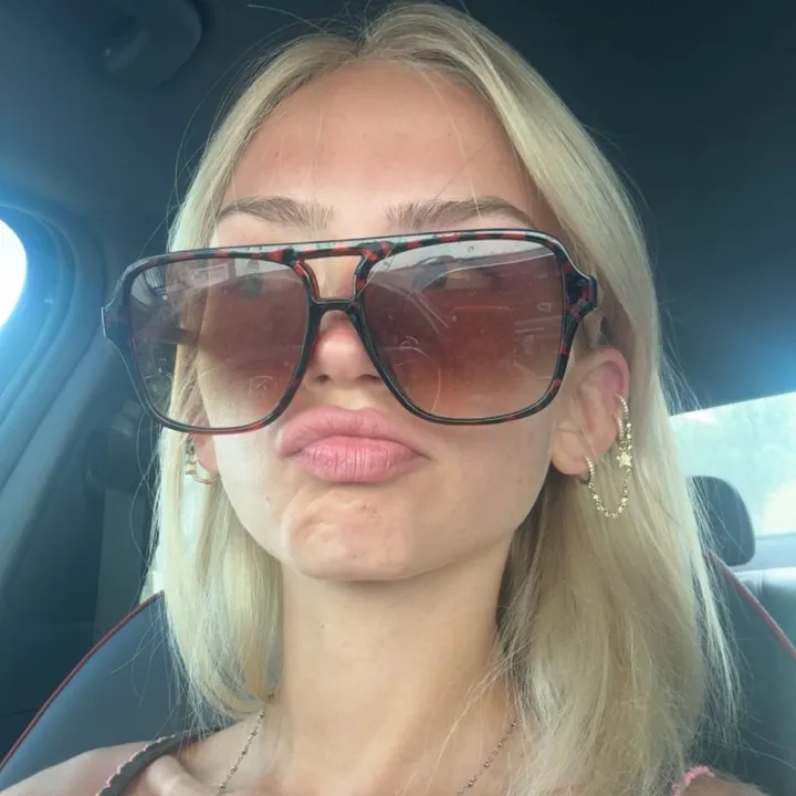 @bailey.may207