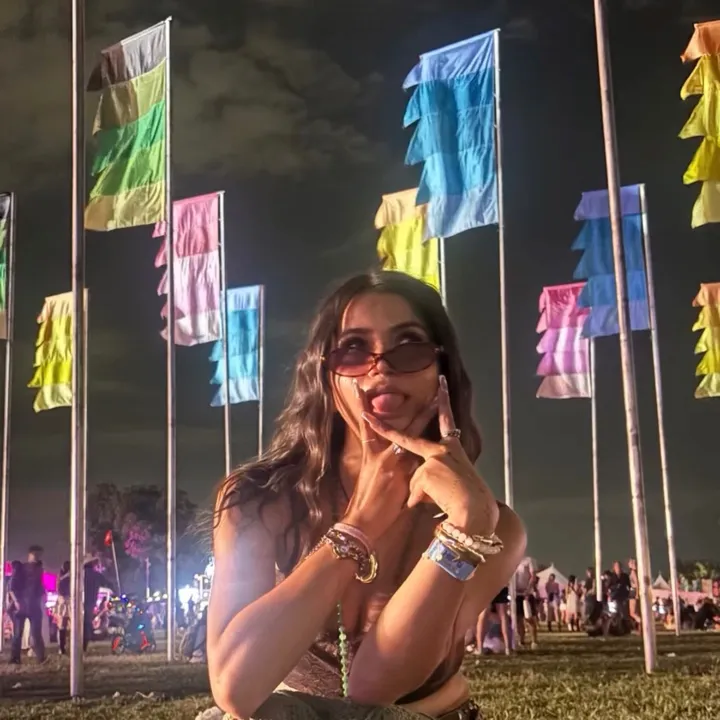haileylopezzz22