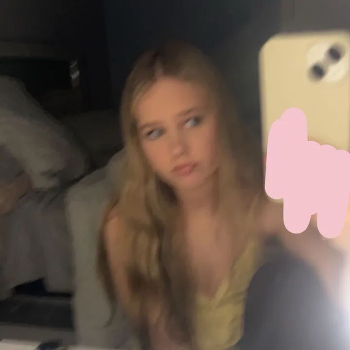 chloe_herbert2