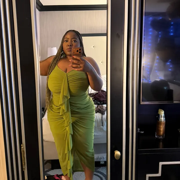 ms.curvy2