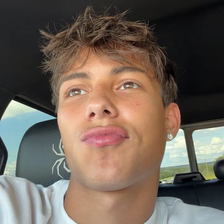 @kadenl_08