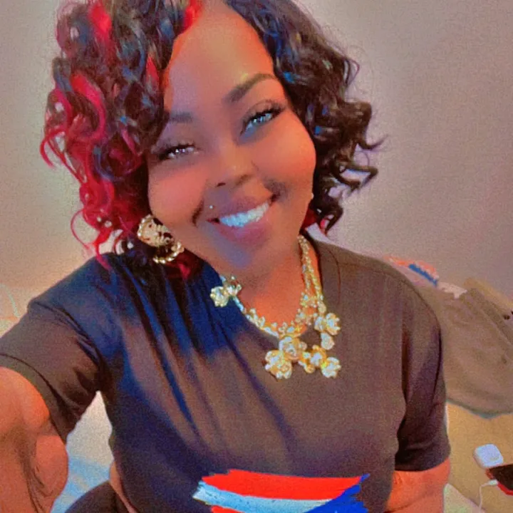 @queenjuicy0215