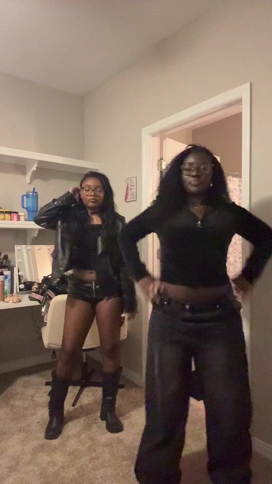 TikTok video thumbnail by romcomlover22